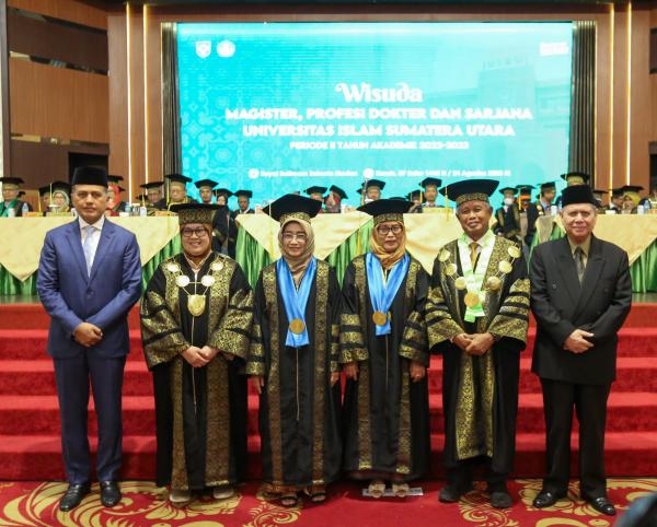 Ijeck Yakin 1.004 Wisudawan UISU Mampu Bersaing hingga Ciptakan Lapangan Pekerjaan